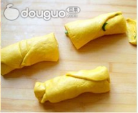 黄金葱油饼的做法图解6