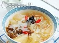 双耳蜜梨汤的做法图解3
