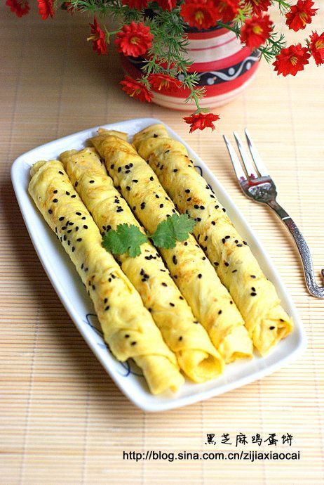 黑芝麻鸡蛋饼的做法