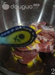 蜜汁叉烧的做法图解2