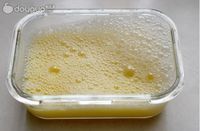 鲜虾肉松鸡蛋羹的做法图解1