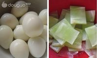 鹌鹑蛋烧肉的做法图解2