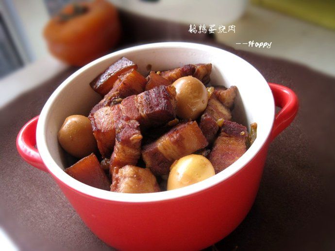 鹌鹑蛋烧肉的做法