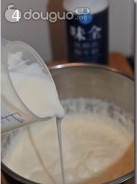 车厘子优酪乳慕斯杯的做法图解4