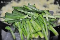 韭菜炒蛋的做法图解3