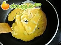 葱香蛋炒饭的做法图解4