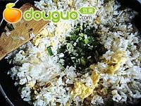 葱香蛋炒饭的做法图解9
