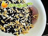 核桃黑米糊的做法图解4