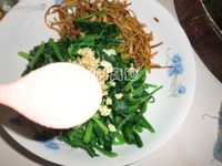 金针菇拌菠菜的做法图解9