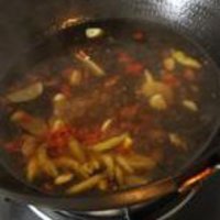 酸汤肥牛的做法图解3