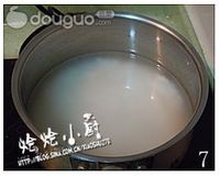 猪肝猪脾粥的做法图解7