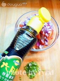 中西合璧——炸豆腐沙拉的做法图解4