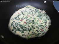 菠菜蛋饼的做法图解9