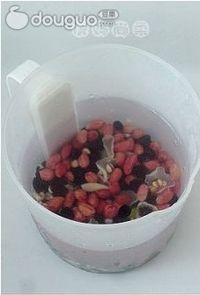 八宝粥的做法图解2