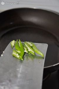 芝椒酱明虾的做法图解2