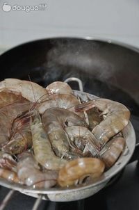 芝椒酱明虾的做法图解3