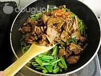 芹菜炒猪肝的做法图解11
