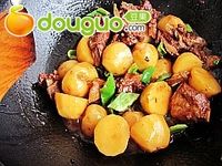 经典家常菜---排骨烧土豆的做法图解15