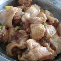 馋嘴鸡翅的做法图解1