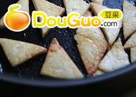 蒜香黄金豆腐的做法图解2