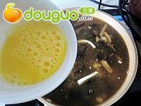 夏日里的一碗开胃汤--酸辣汤的做法图解13