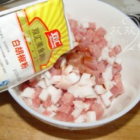 白菜大肉包的做法图解3
