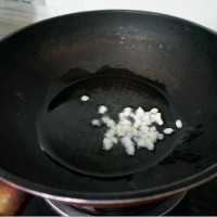 清炒荷心的做法图解4