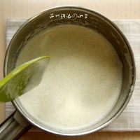 经典香草冰淇淋的做法图解3