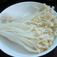 蚝油扒鲜菇的做法图解3