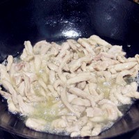 下酒菜之干煸肉丝的做法图解3