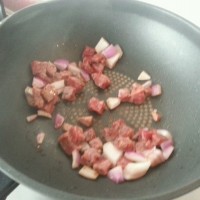 五彩牛肉丁炒饭的做法图解3