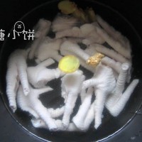 泡椒凤爪的做法图解3