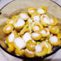 杏肉果酱的做法图解2