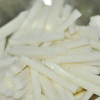 腊肉焖萝卜的做法图解4