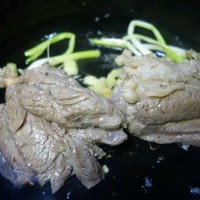 茶香卤牛腱的做法图解5