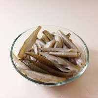 炸小香鱼的做法图解2