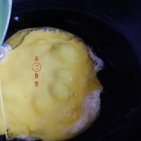 茄汁芙蓉蛋的做法图解4