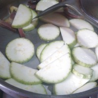 腊肉炒西葫芦的做法图解3
