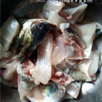 解密舌尖2:泡菜鱼的做法图解2