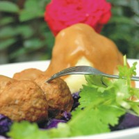 土豆泥配肉丸的做法图解10
