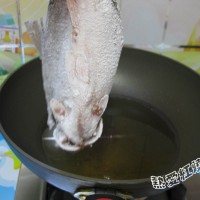 舌尖2之——孜然华子鱼的做法图解7