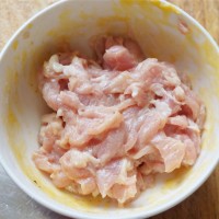 舌尖上的上海:酱油炒面的做法图解3