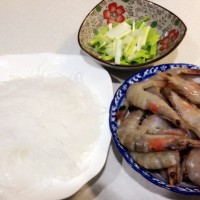 鲜虾焖粉丝的做法图解2