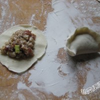 杏鲍菇馅儿锅贴的做法图解12