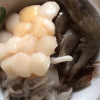 海鲜粥的做法图解1