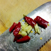 青椒脆皮肠的做法图解3