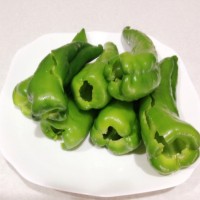 虎皮辣椒的做法图解1