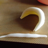 婴儿车翻糖蛋糕的做法图解3