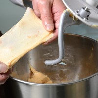 COUSS特约食谱——番茄皇冠面包的做法图解4