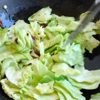 手撕包菜的做法图解5